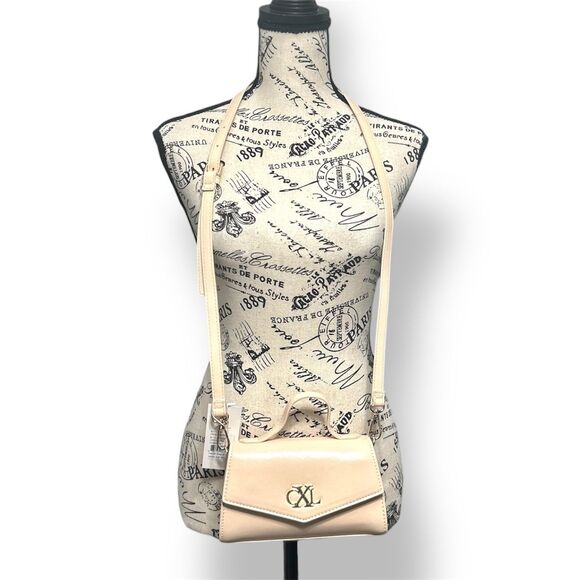 New CXL by Christian Lacroix Laine Panna Cotta Beige Matte Patent Crossbody Bag - Picture 2 of 11